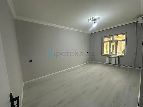 Satılır 2 otaqlı köhnə tikili 60 m²
