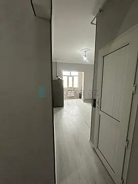 Satılır 2 otaqlı köhnə tikili 60 m²