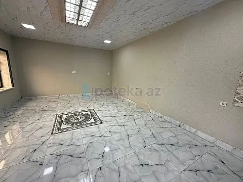 Satılır 11 otaqlı həyət evi 500 m²
