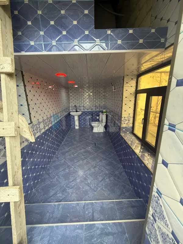 Satılır 11 otaqlı həyət evi 500 m²