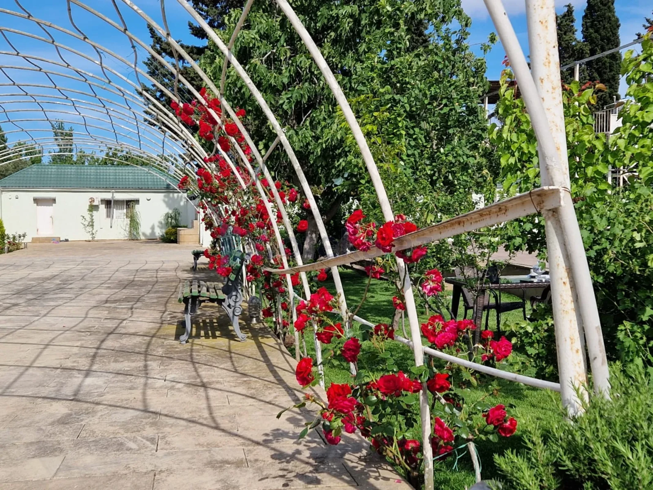 Satılır 4 otaqlı həyət evi 150 m²