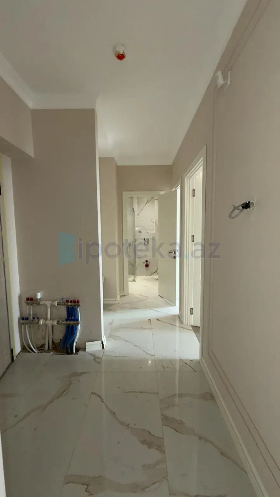 Satılır 3 otaqlı yeni tikili 72 m²