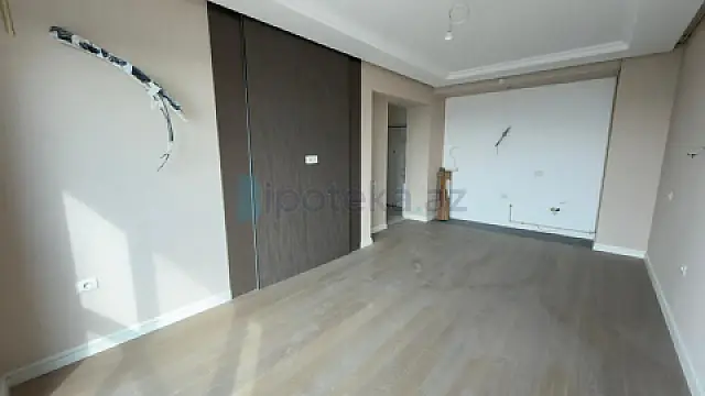 Satılır 3 otaqlı yeni tikili 68 m²