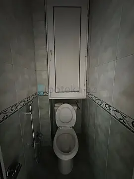 Satılır 2 otaqlı köhnə tikili 45 m²