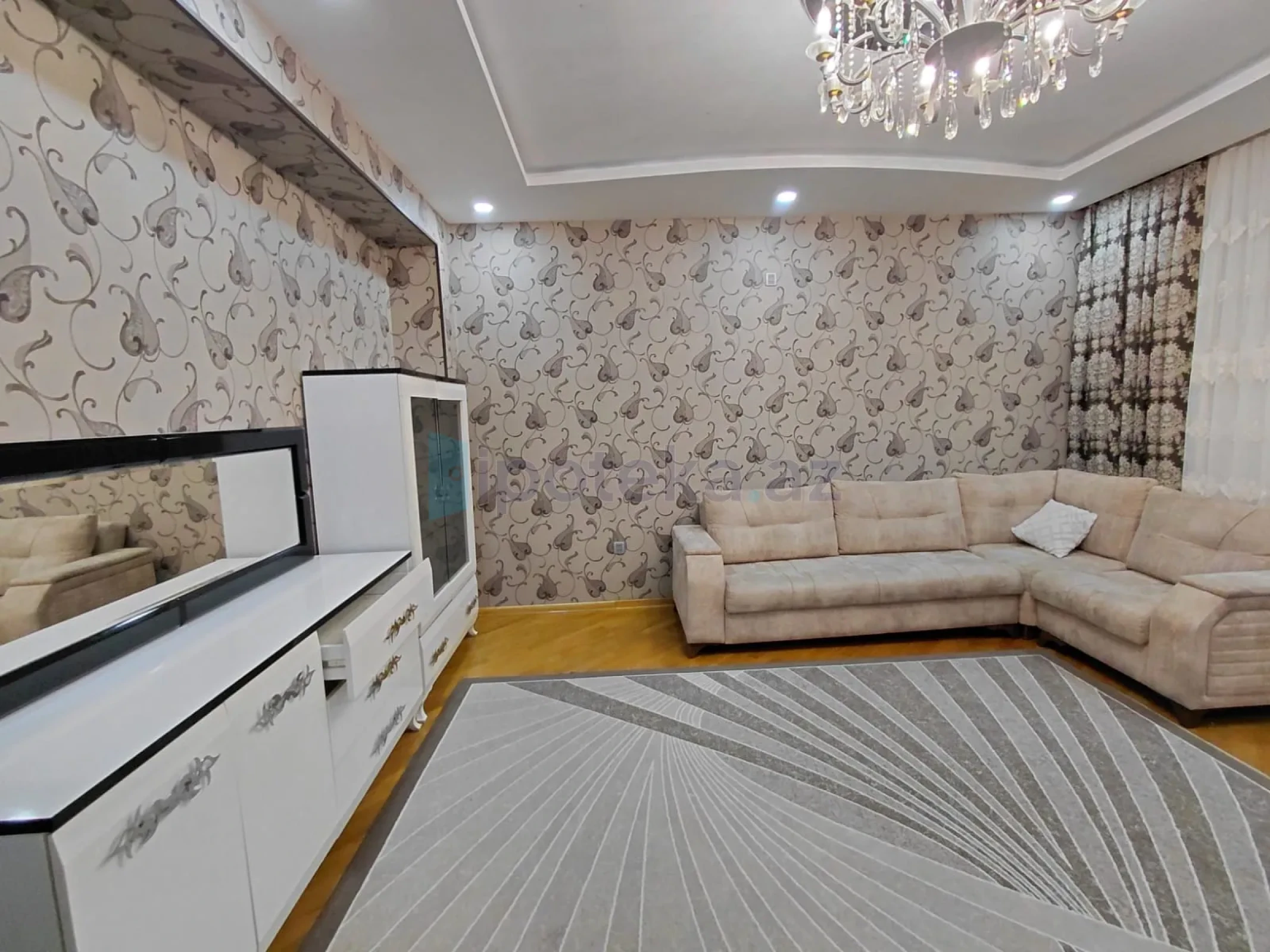 Satılır 4 otaqlı yeni tikili 127 m²