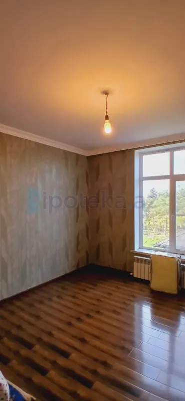 Satılır 5 otaqlı həyət evi 220 m²