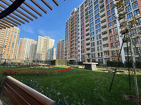 Satılır 2 otaqlı yeni tikili 49 m²