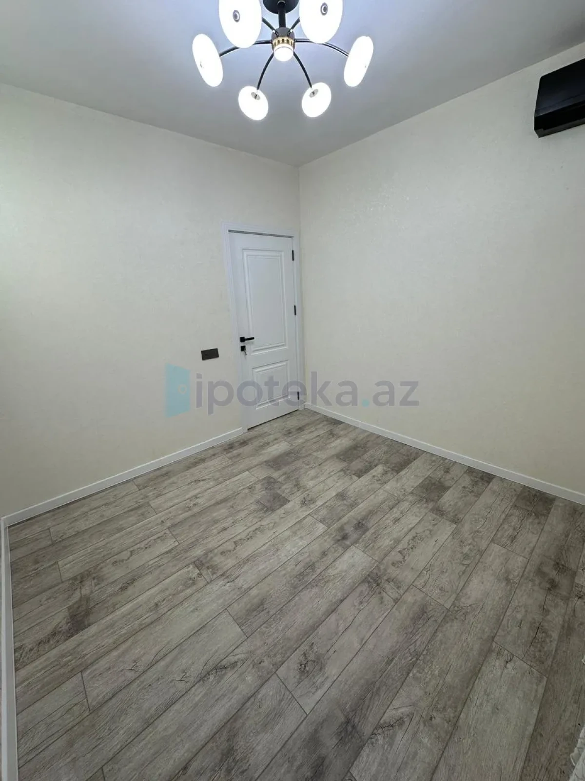 Satılır 3 otaqlı köhnə tikili 65 m²