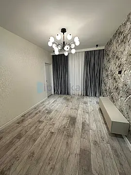 Satılır 3 otaqlı köhnə tikili 65 m²