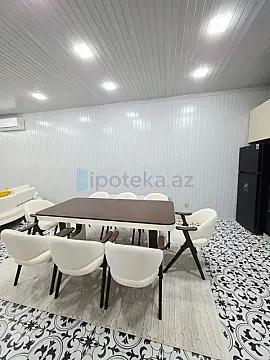 Satılır 5 otaqlı mənzil 260 m²