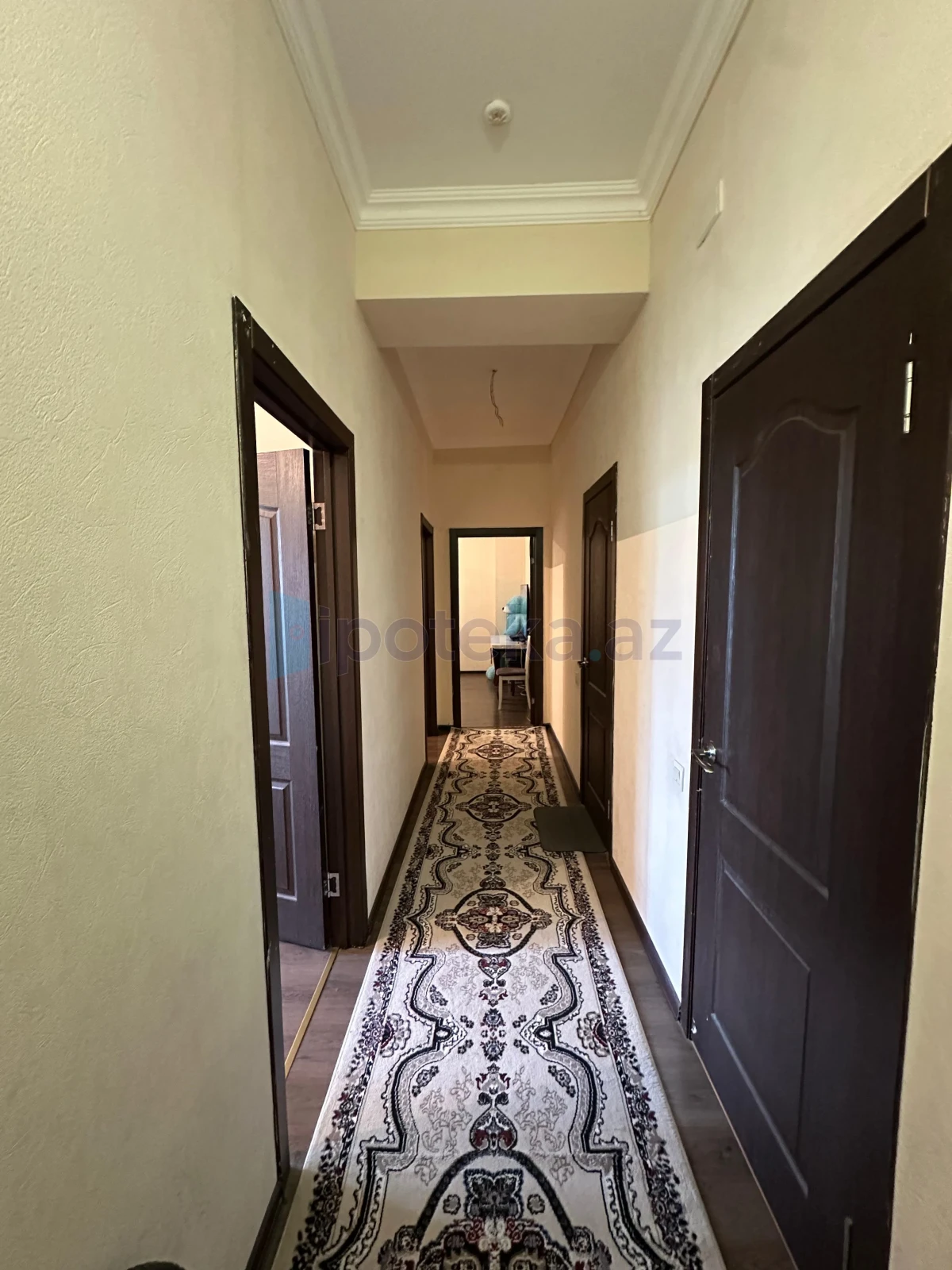 Satılır 2 otaqlı yeni tikili 60 m²