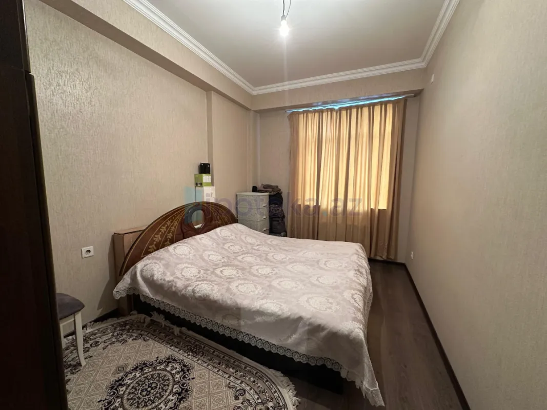 Satılır 2 otaqlı yeni tikili 60 m²