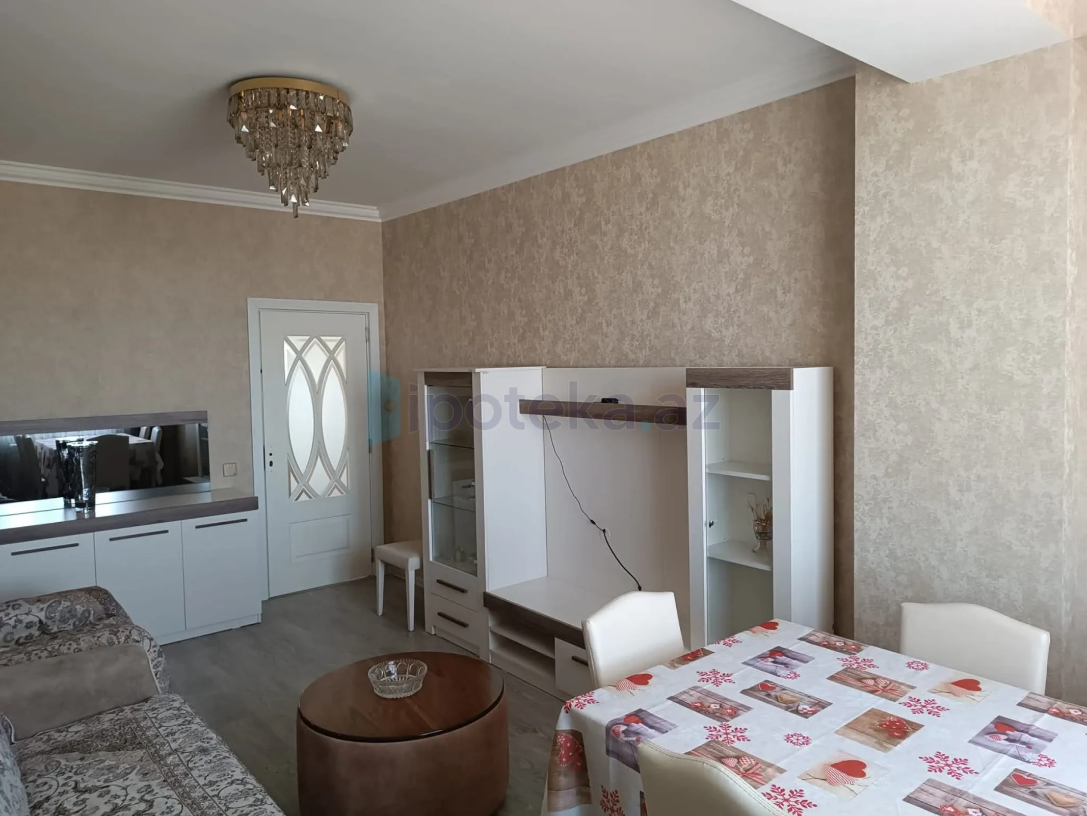 Satılır 3 otaqlı yeni tikili 79 m²