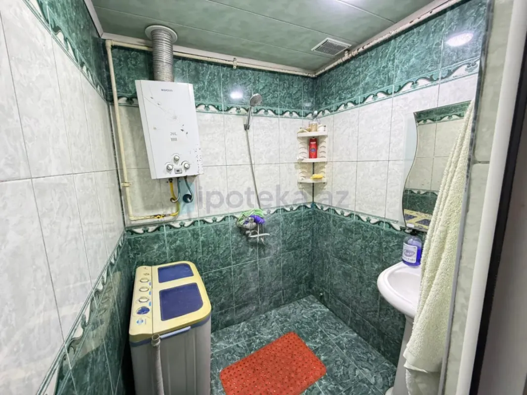 Satılır 2 otaqlı köhnə tikili 50 m²