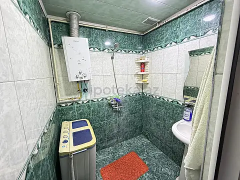 Satılır 2 otaqlı köhnə tikili 50 m²