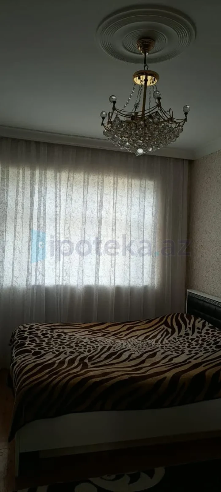 Satılır 3 otaqlı köhnə tikili 80 m²