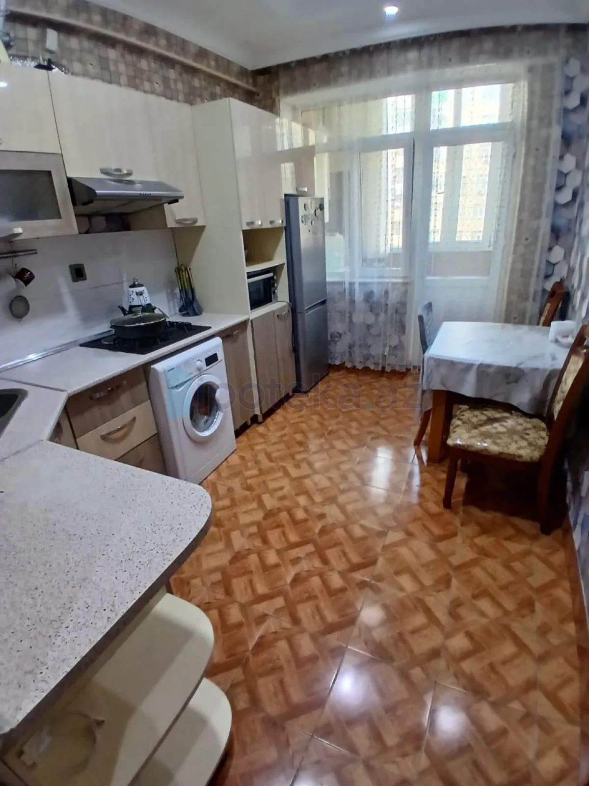 Satılır 3 otaqlı yeni tikili 85 m²