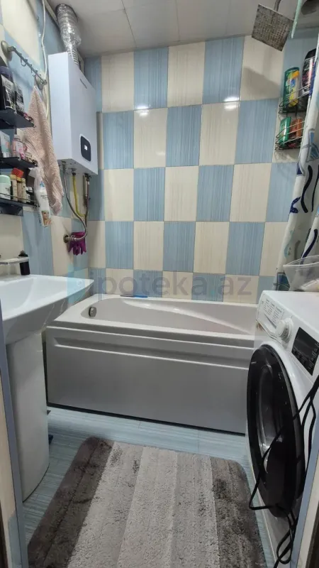 Satılır 3 otaqlı köhnə tikili 48 m²