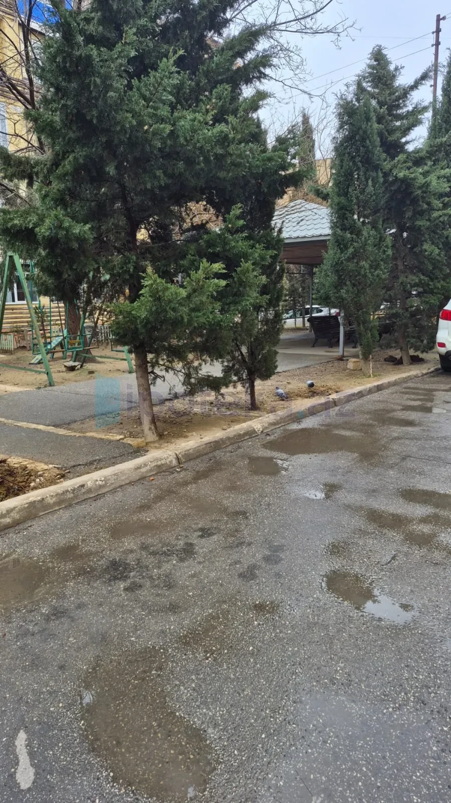 Satılır 3 otaqlı köhnə tikili 48 m²