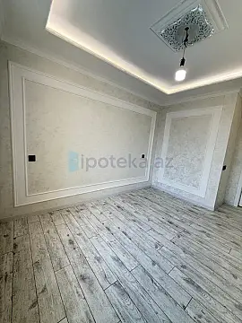 Satılır 2 otaqlı köhnə tikili 68 m²