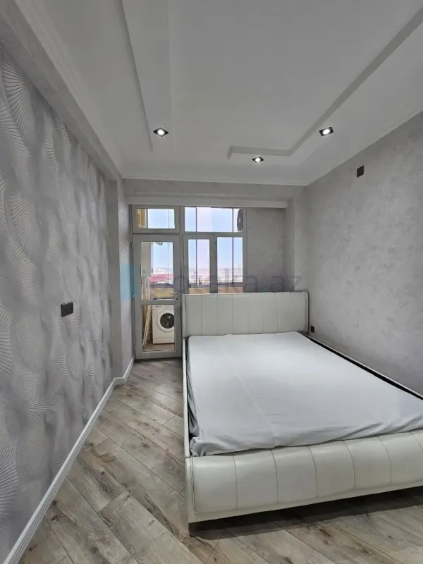 Satılır 3 otaqlı yeni tikili 72 m²