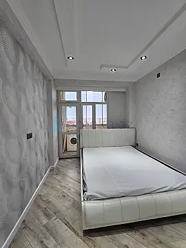 Satılır 3 otaqlı yeni tikili 72 m²