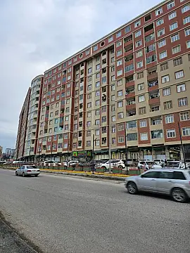 Satılır 3 otaqlı yeni tikili 72 m²