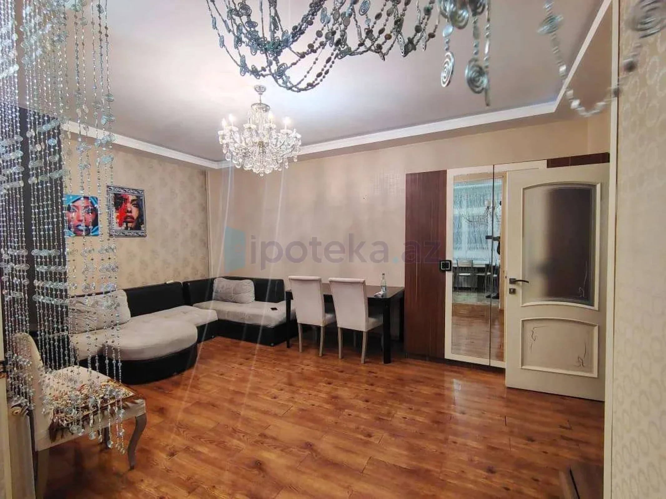 Satılır 3 otaqlı köhnə tikili 85 m²
