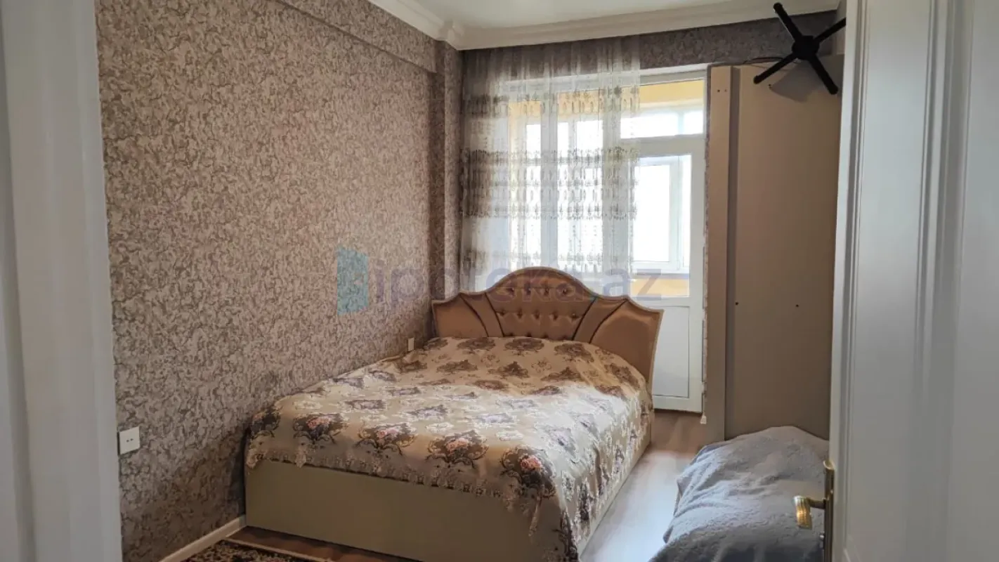 Satılır 2 otaqlı yeni tikili 81 m²