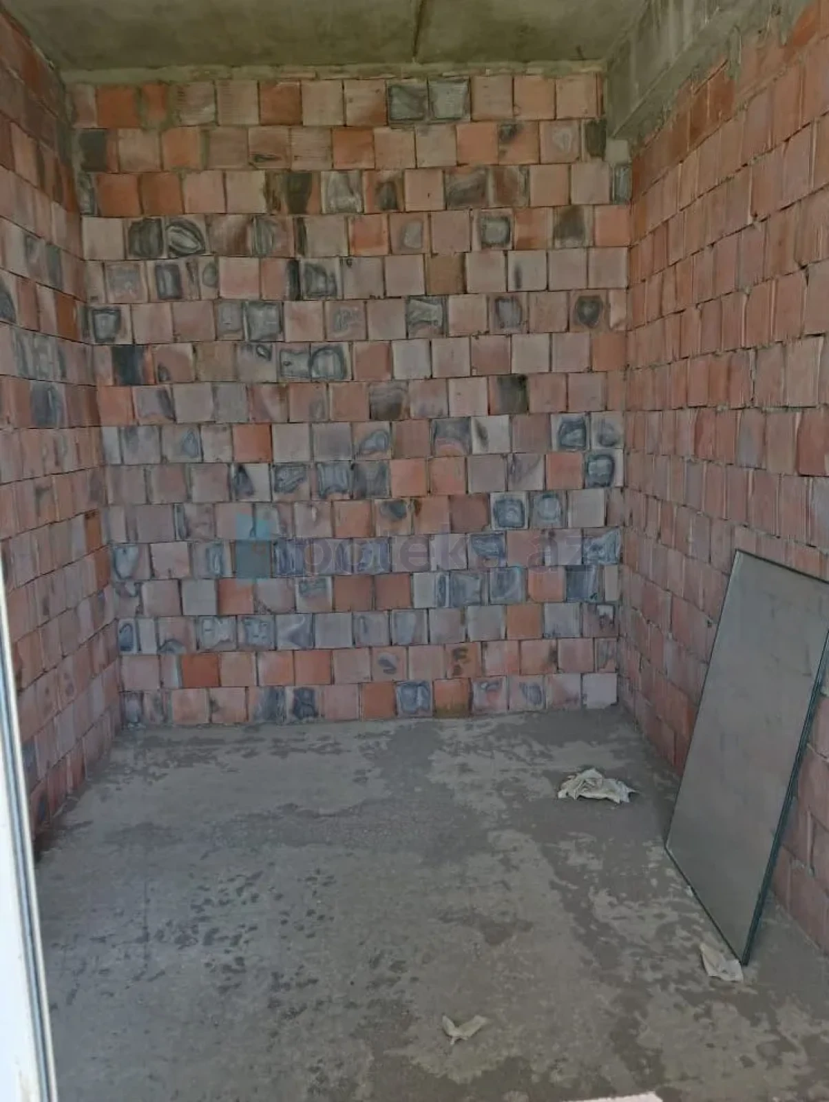 Satılır 2 otaqlı yeni tikili 60 m²