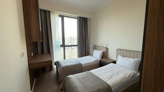 Satılır 3 otaqlı yeni tikili 50 m²