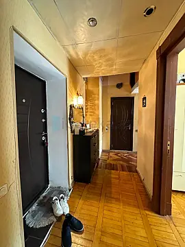 Satılır 3 otaqlı köhnə tikili 75 m²