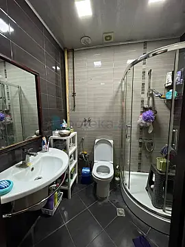 Satılır 3 otaqlı köhnə tikili 75 m²