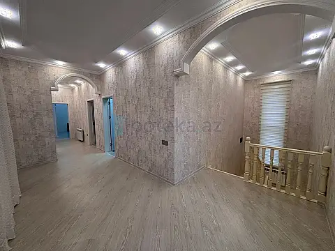 Satılır 5 otaqlı mənzil 350 m²