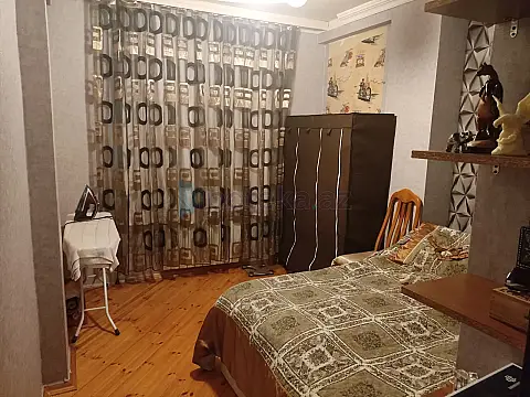 Satılır 3 otaqlı yeni tikili 85 m²