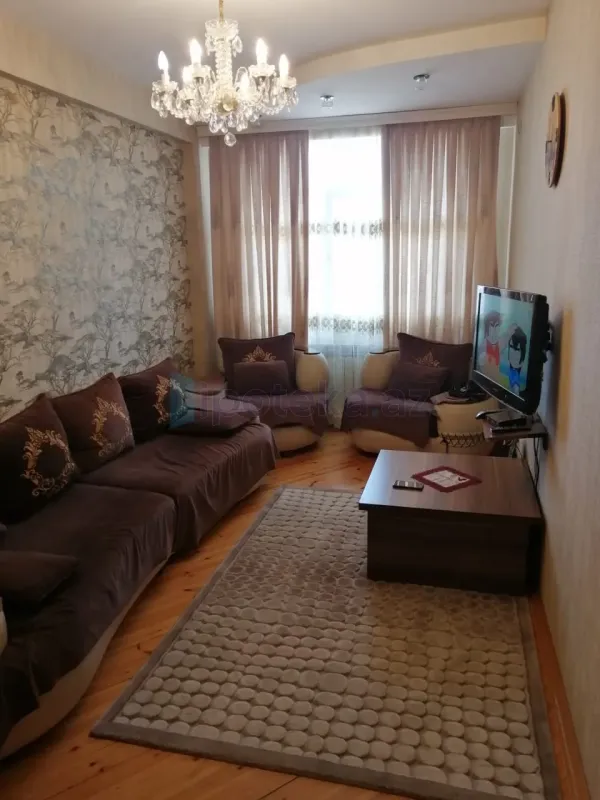 Satılır 3 otaqlı yeni tikili 85 m²