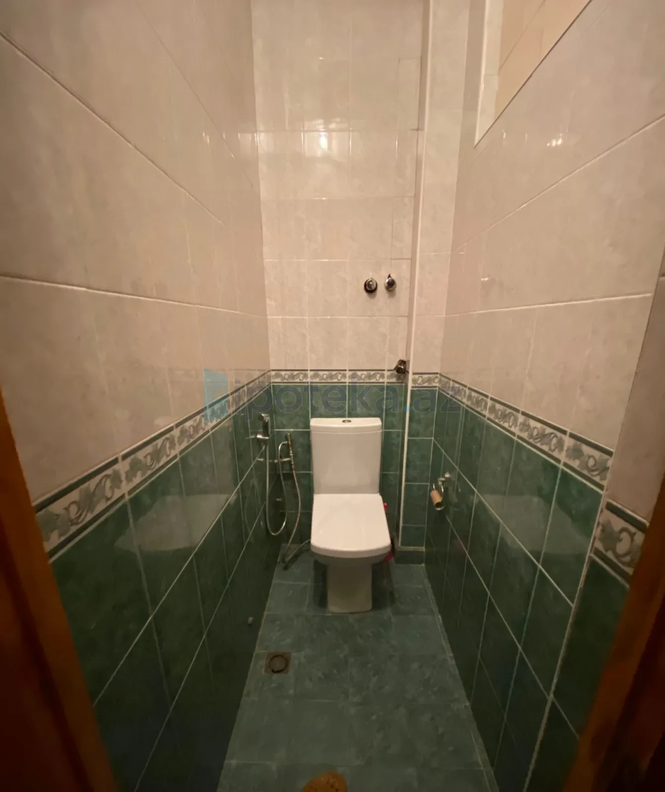 Satılır 3 otaqlı köhnə tikili 85 m²