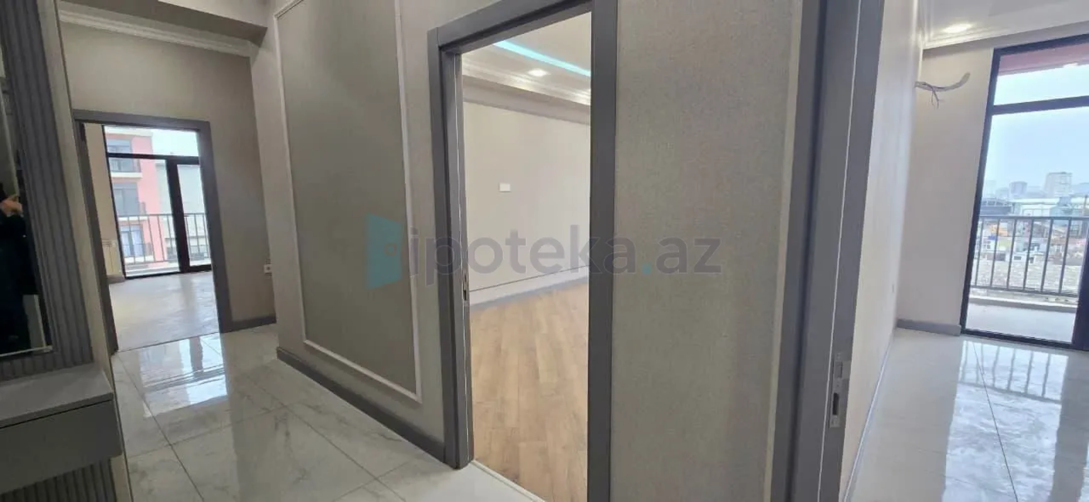 Satılır 3 otaqlı yeni tikili 112 m²