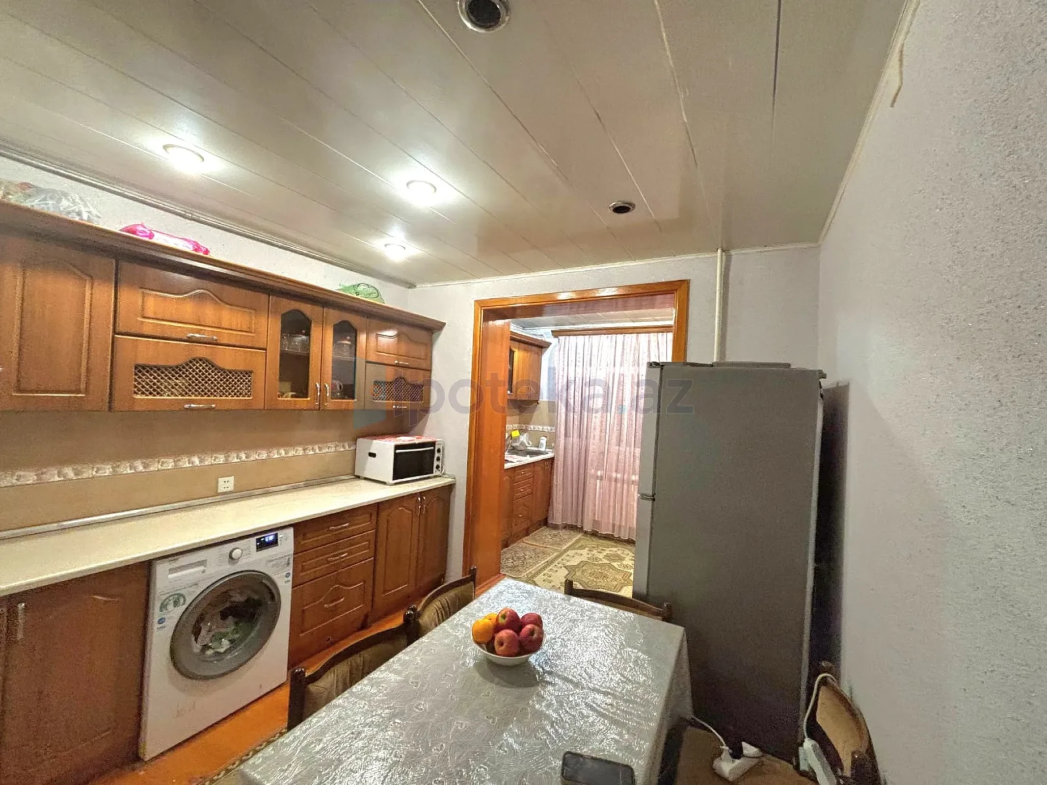 Satılır 3 otaqlı köhnə tikili 85 m²