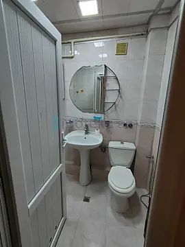 Satılır 2 otaqlı köhnə tikili 50 m²