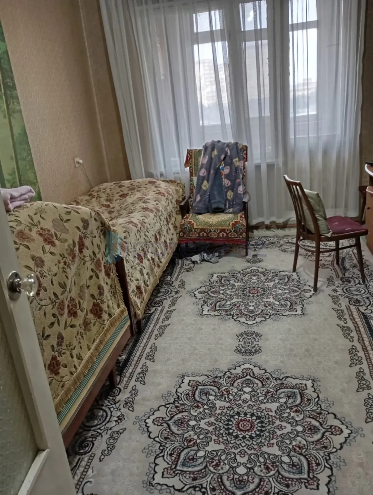 Satılır 3 otaqlı köhnə tikili 85 m²