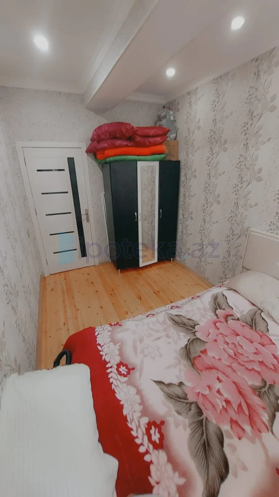 Satılır 2 otaqlı yeni tikili 45 m²