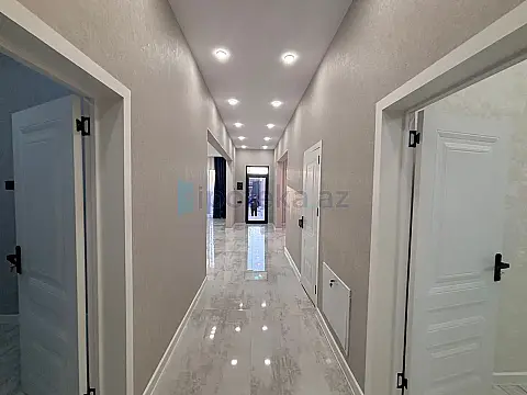 Satılır 4 otaqlı mənzil 150 m²