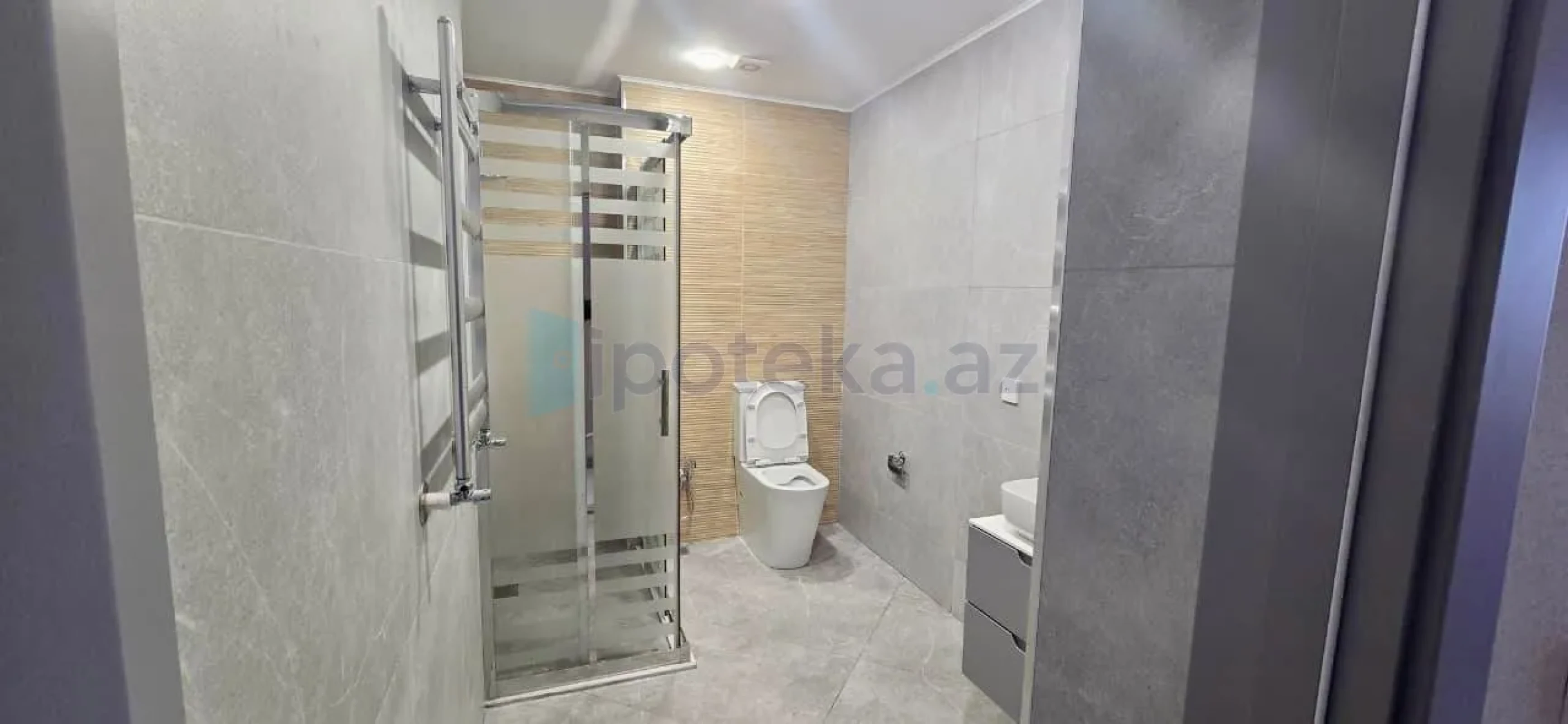 Satılır 3 otaqlı yeni tikili 112 m²