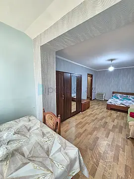 Satılır 1 otaqlı köhnə tikili 31 m²
