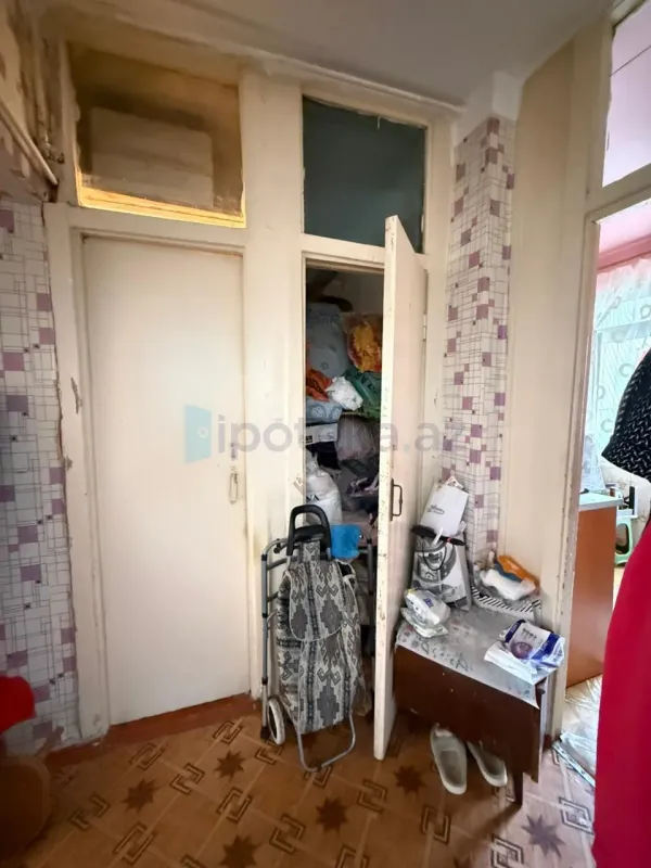 Satılır 2 otaqlı köhnə tikili 60 m²