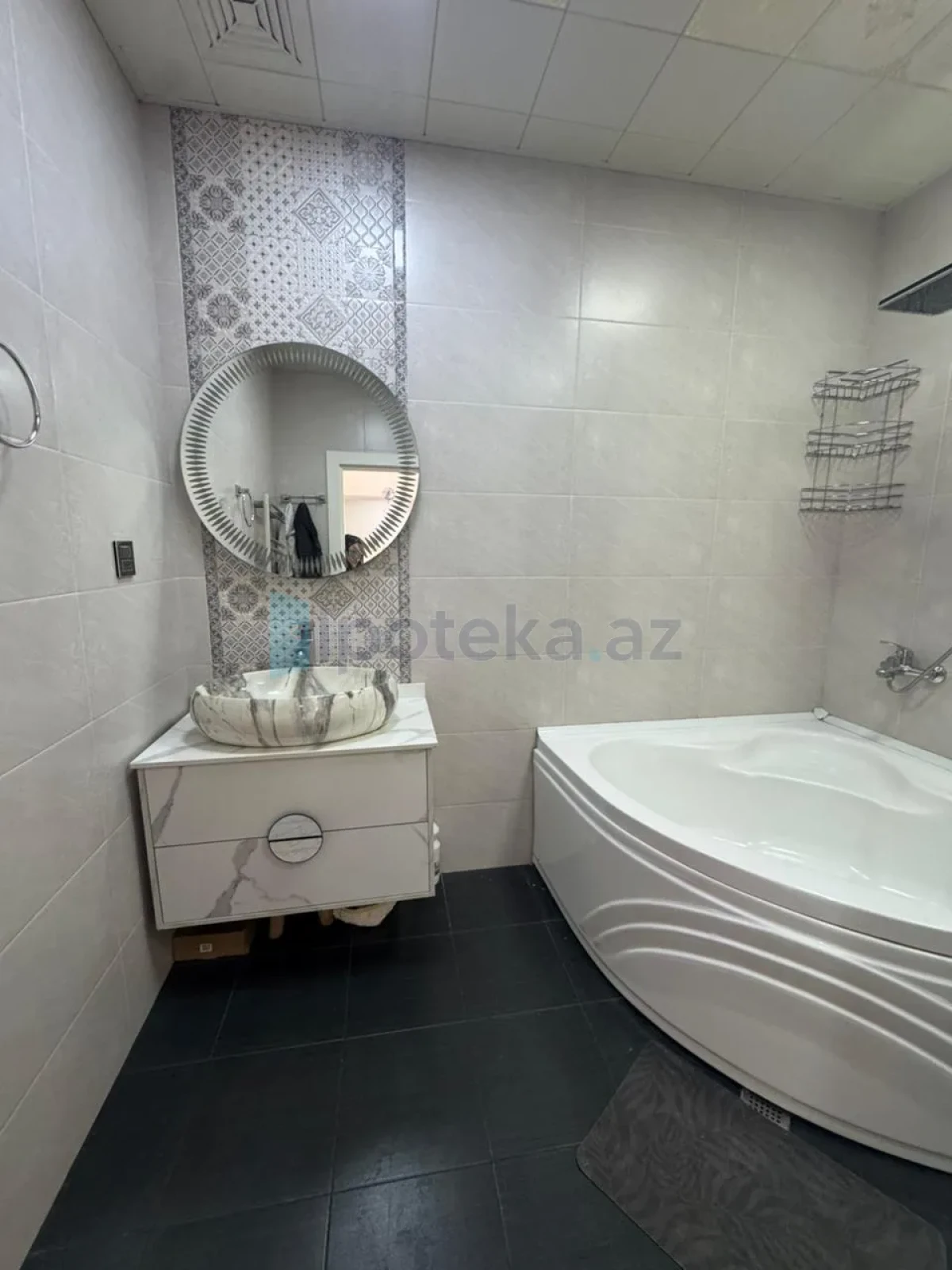 Satılır 2 otaqlı yeni tikili 80 m²