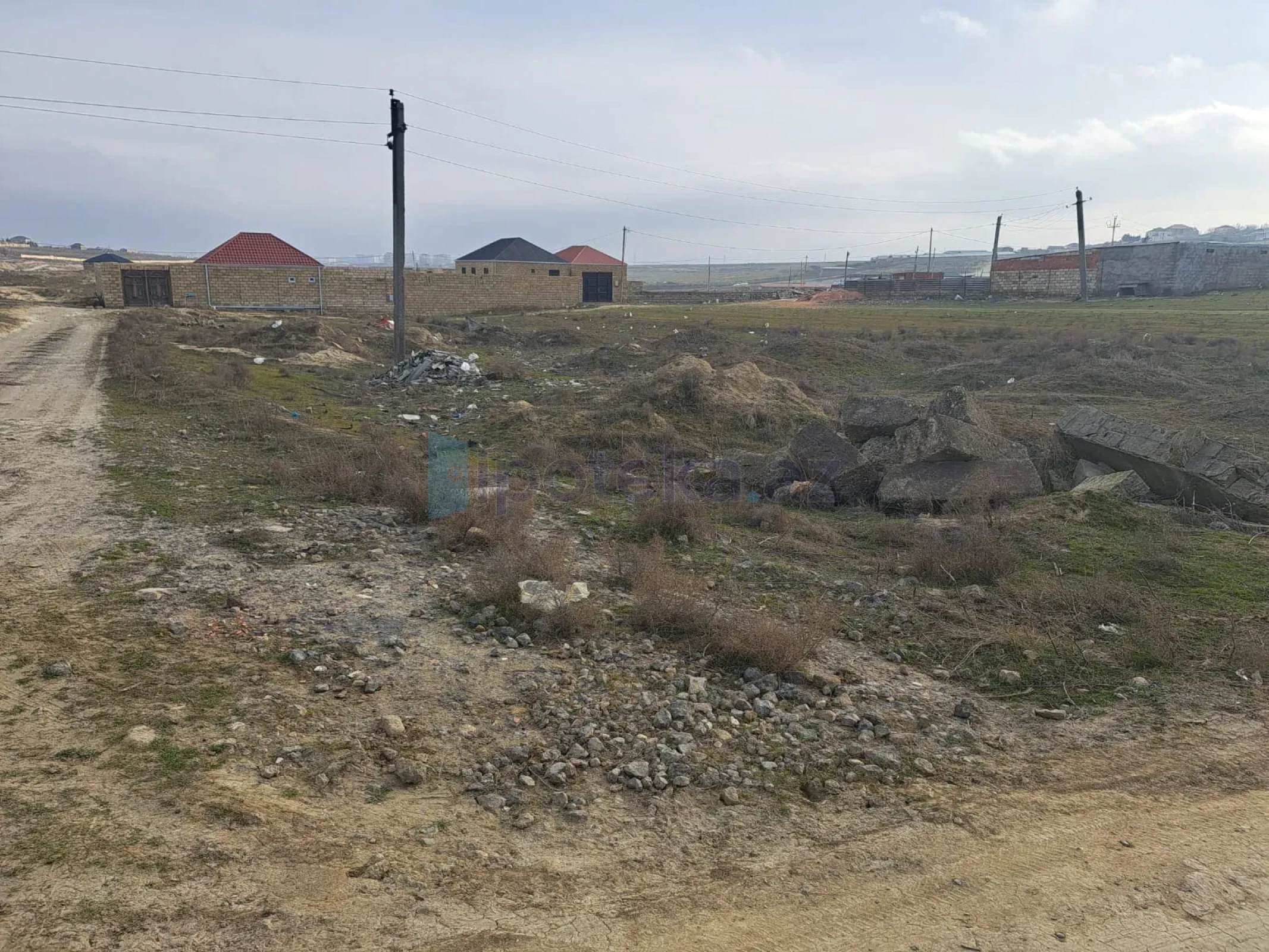 Satılır torpaq sahəsi