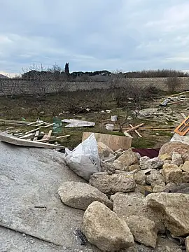 Satılır torpaq sahəsi 2 m²