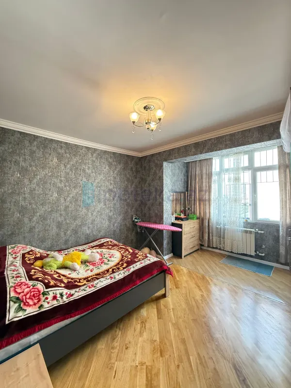 Satılır 3 otaqlı köhnə tikili 65 m²